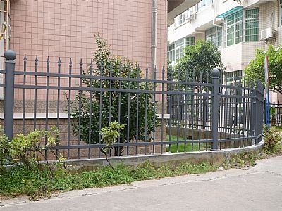 内蒙古锌钢栅栏