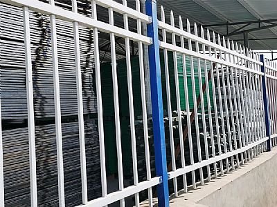 内蒙古三横梁锌钢护栏