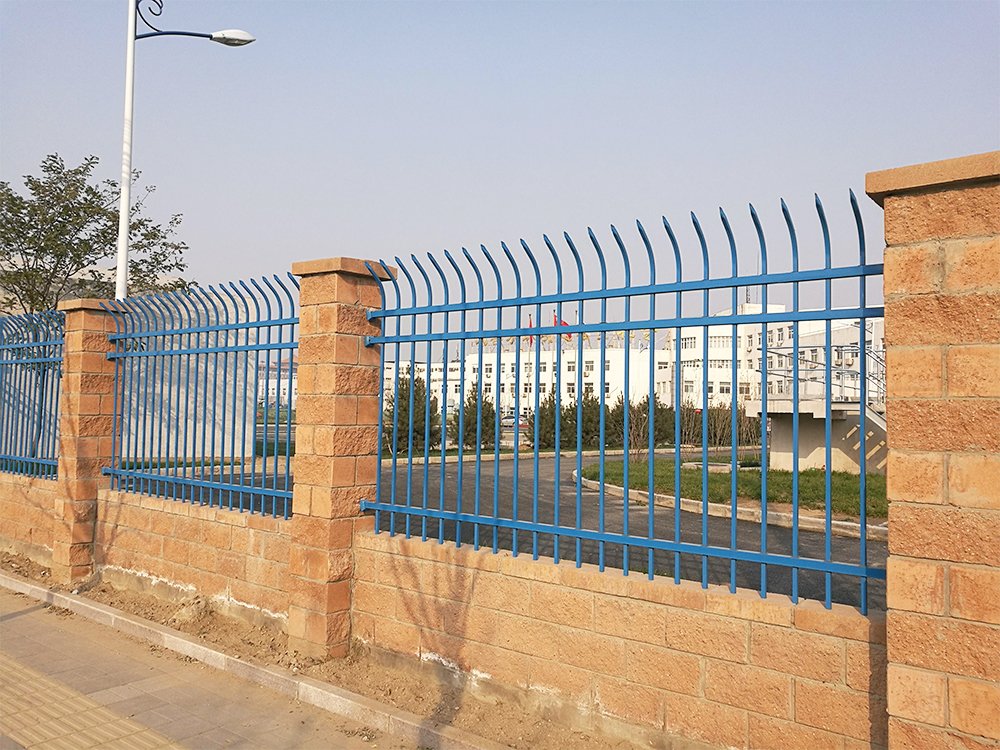 娄底单向防攀爬锌钢护栏