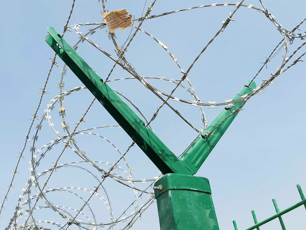 西藏机场防护护栏网